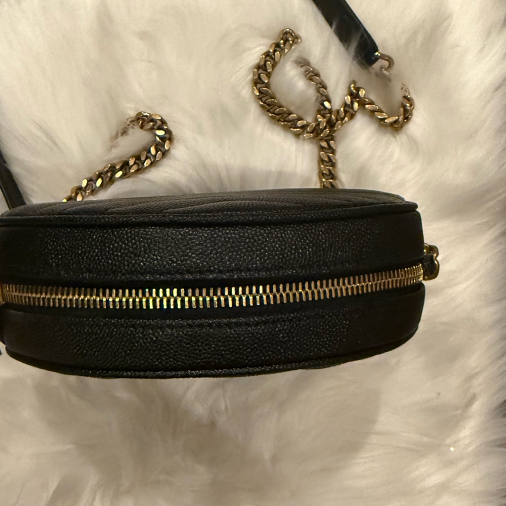 NEW, AUTHENTIC YVES SAINT LAURENT YSL Round Purse, Chain And Leather Strap - Picture 13 of 15